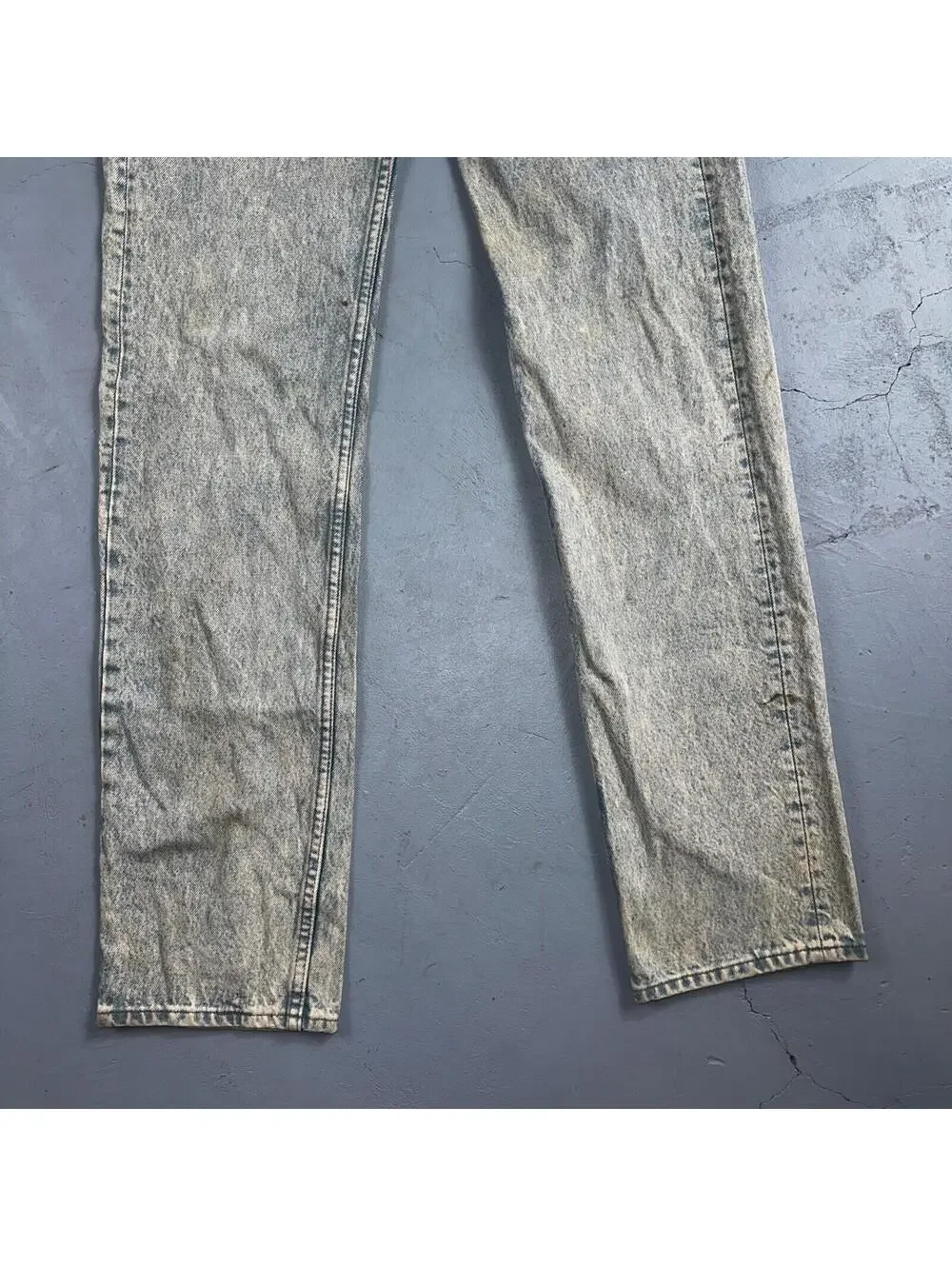Levis 501 Vintage 90s USA XX Straight Leg Jeans Blue Light Wash 30x34 Act 27x34